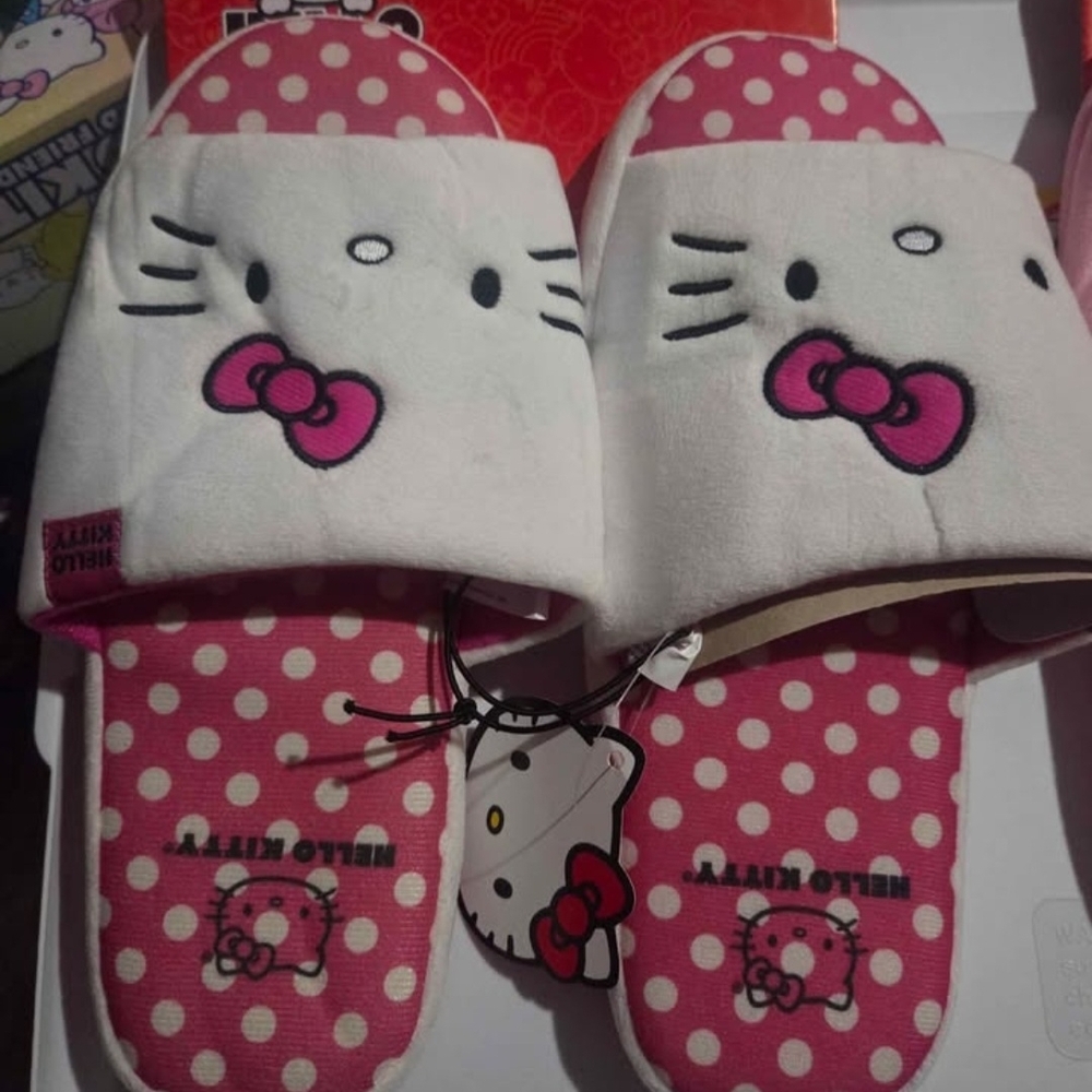 Hello Kitty White and Pink Polka Dot Slippers